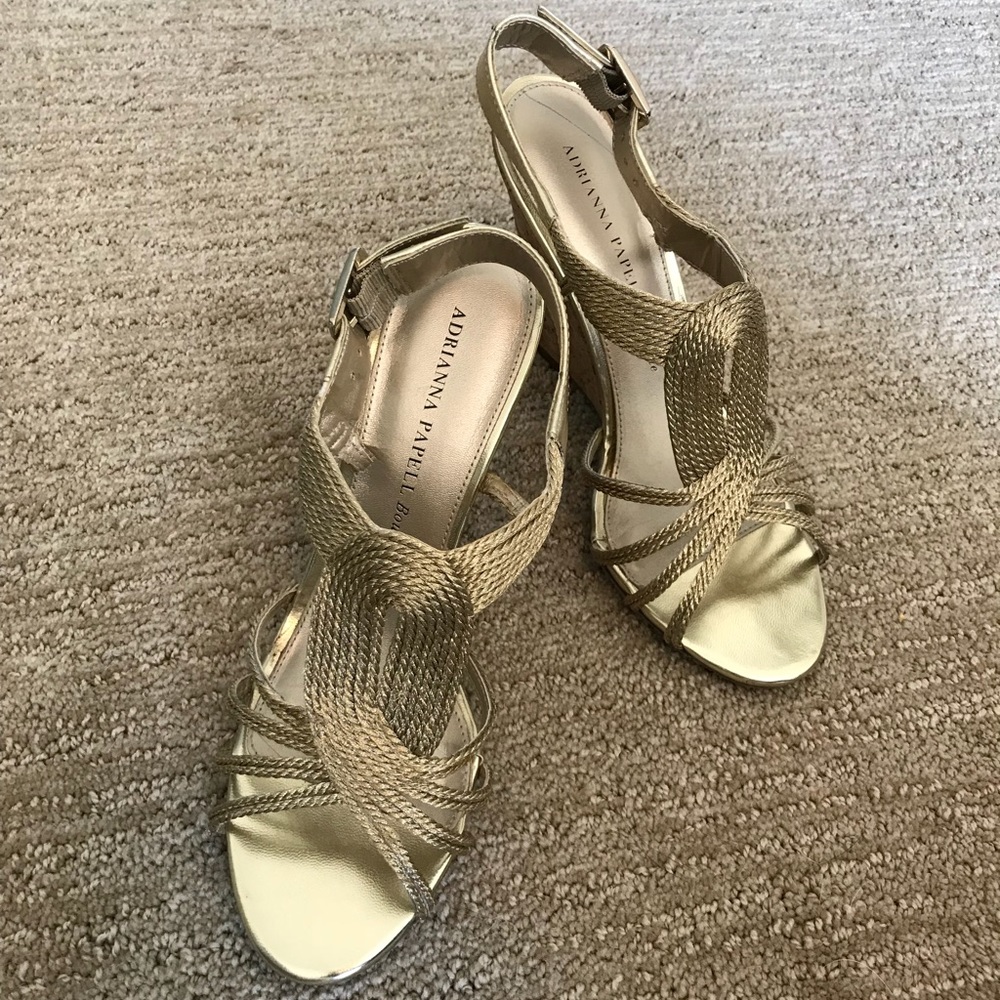 Adrianna Papell Boutique “Kelsey” 7.5M Wedge Heels